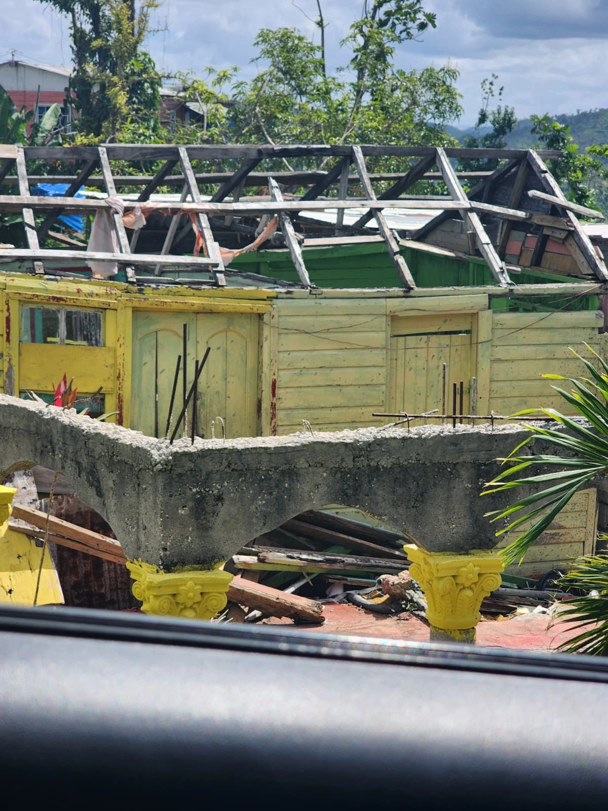 pATRICK sHIN & img ngo - hURRICANE mELLISSA (38)